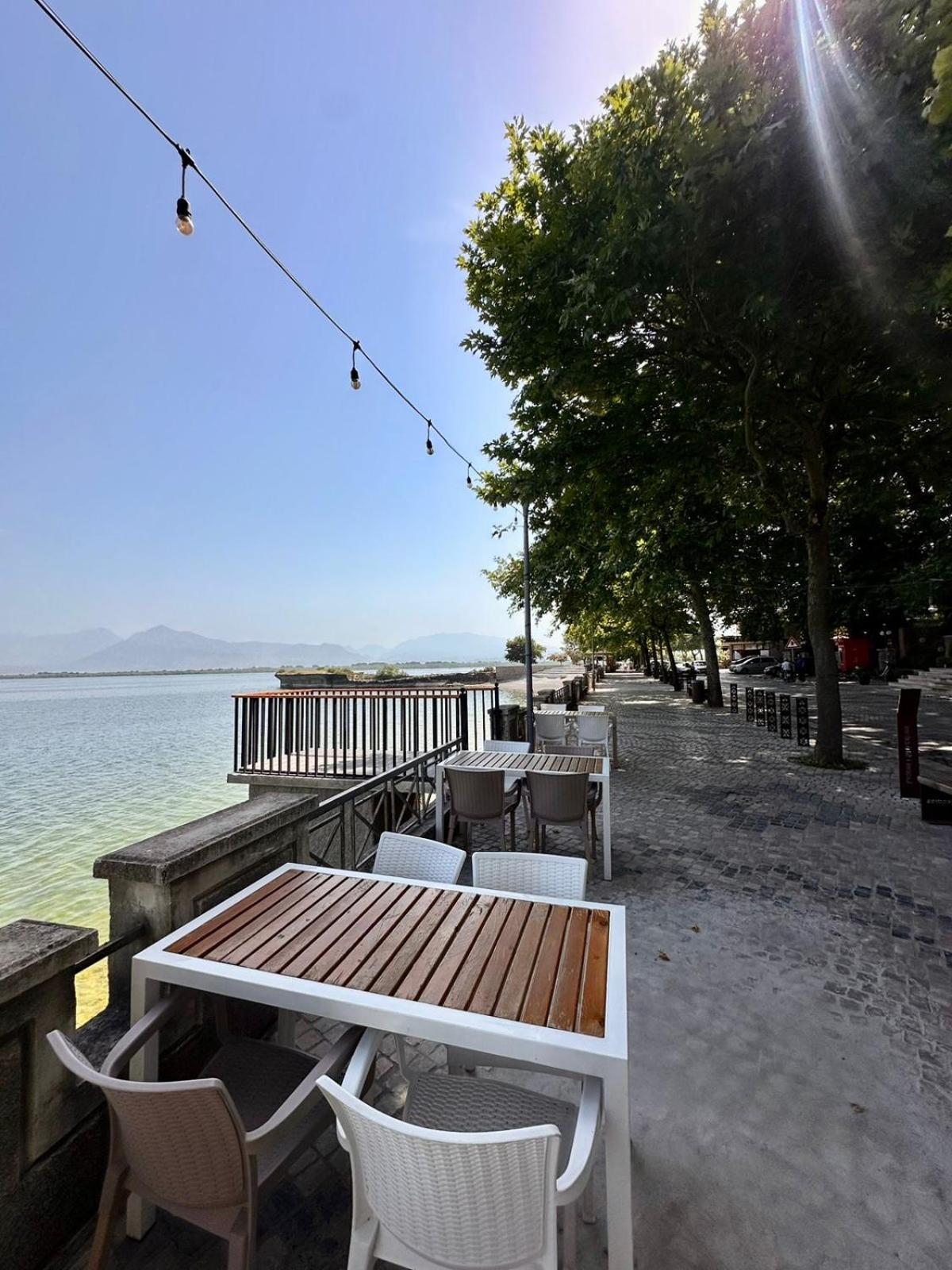 Serenity Široka Kültér fotó